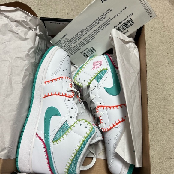 🔥🔥Air JORDAN mid 1 SE BRAND NEW - Picture 2 of 7